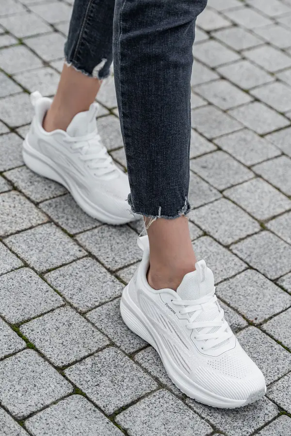 Eva Tabanlı Kadın Sneaker